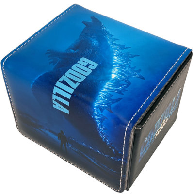 合皮製デッキケース ゴジラ キング・オブ・モンスターズ「ゴジラ」 (外寸)約幅108×高88×厚94mm、(内寸)約幅102×高78×厚78mm